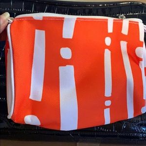 💰3for$25! Clinique Makeup Bag!